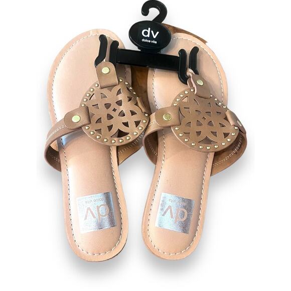 Dolce Vita Shoes - Dolce Vita Tan Gold Studs Gotie Flip Flop Sandals Tan Women’s Size 5